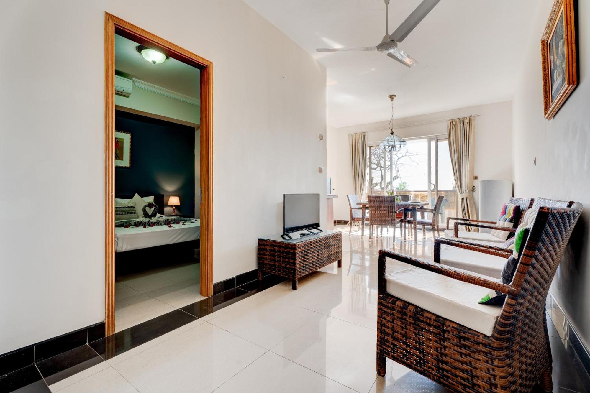 Pereybere Apartment With Breakfast And Private Balcony Pereybere Beach エクステリア 写真