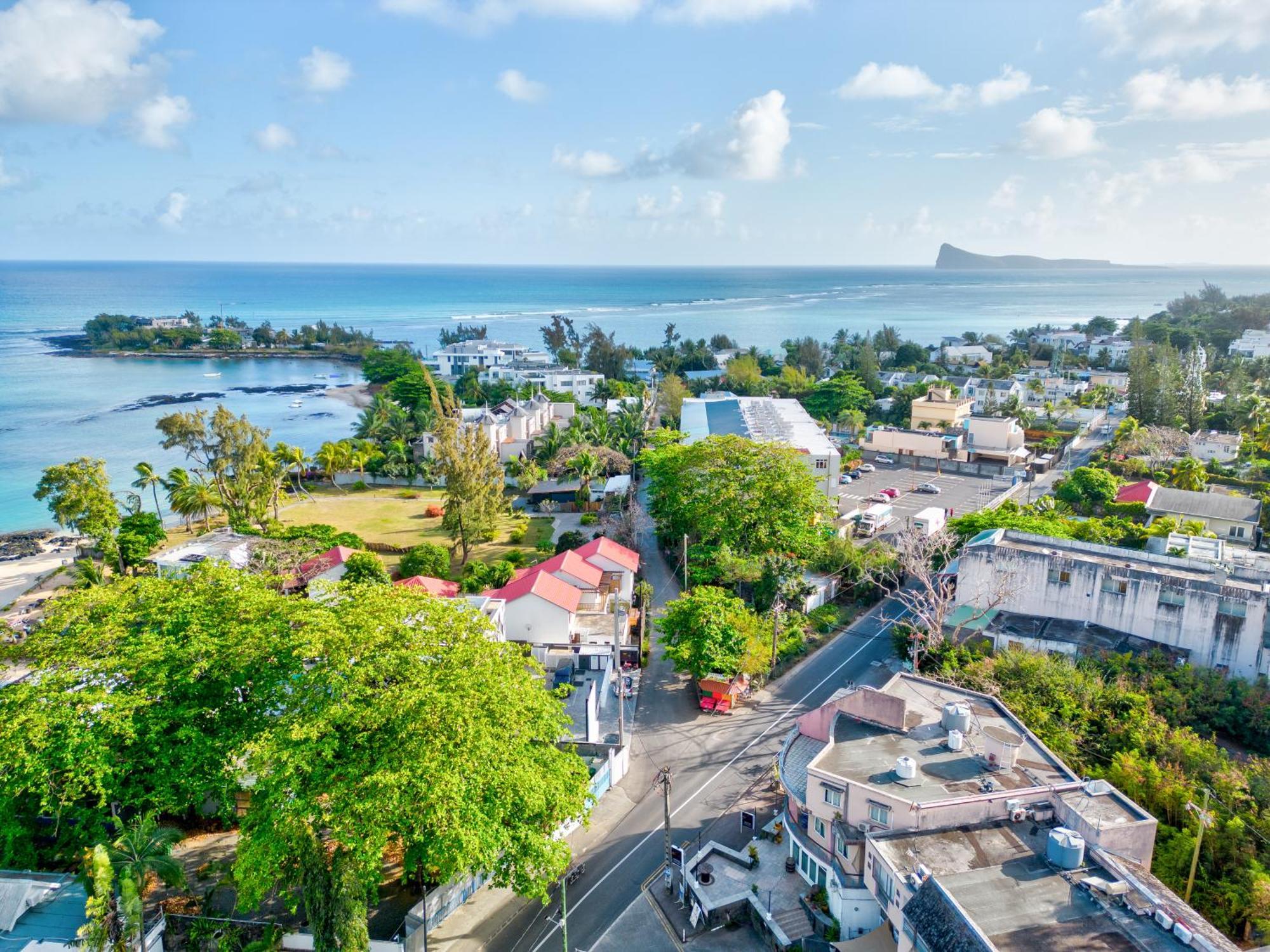 Pereybere Apartment With Breakfast And Private Balcony Pereybere Beach エクステリア 写真
