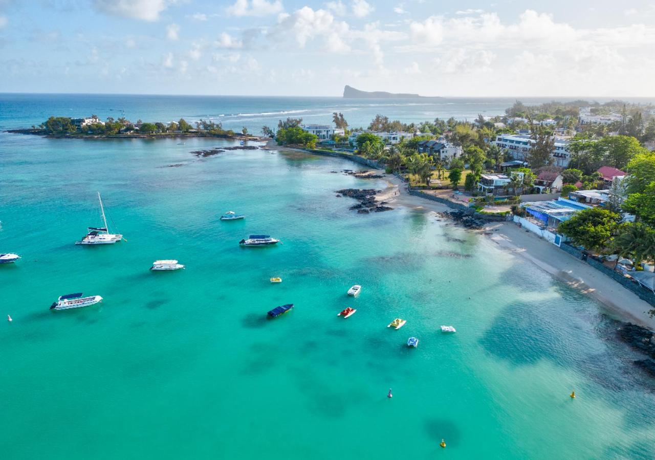 Pereybere Apartment With Breakfast And Private Balcony Pereybere Beach エクステリア 写真