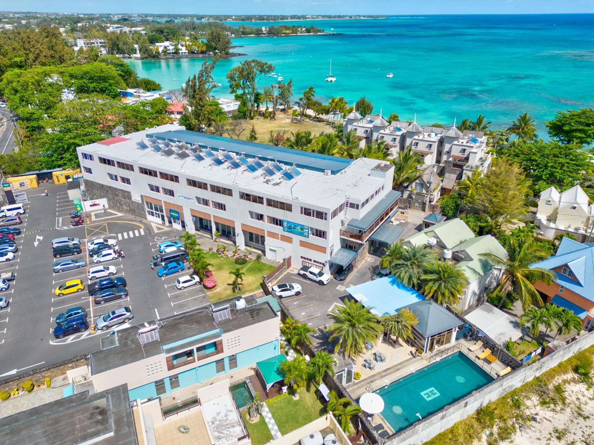Pereybere Apartment With Breakfast And Private Balcony Pereybere Beach エクステリア 写真
